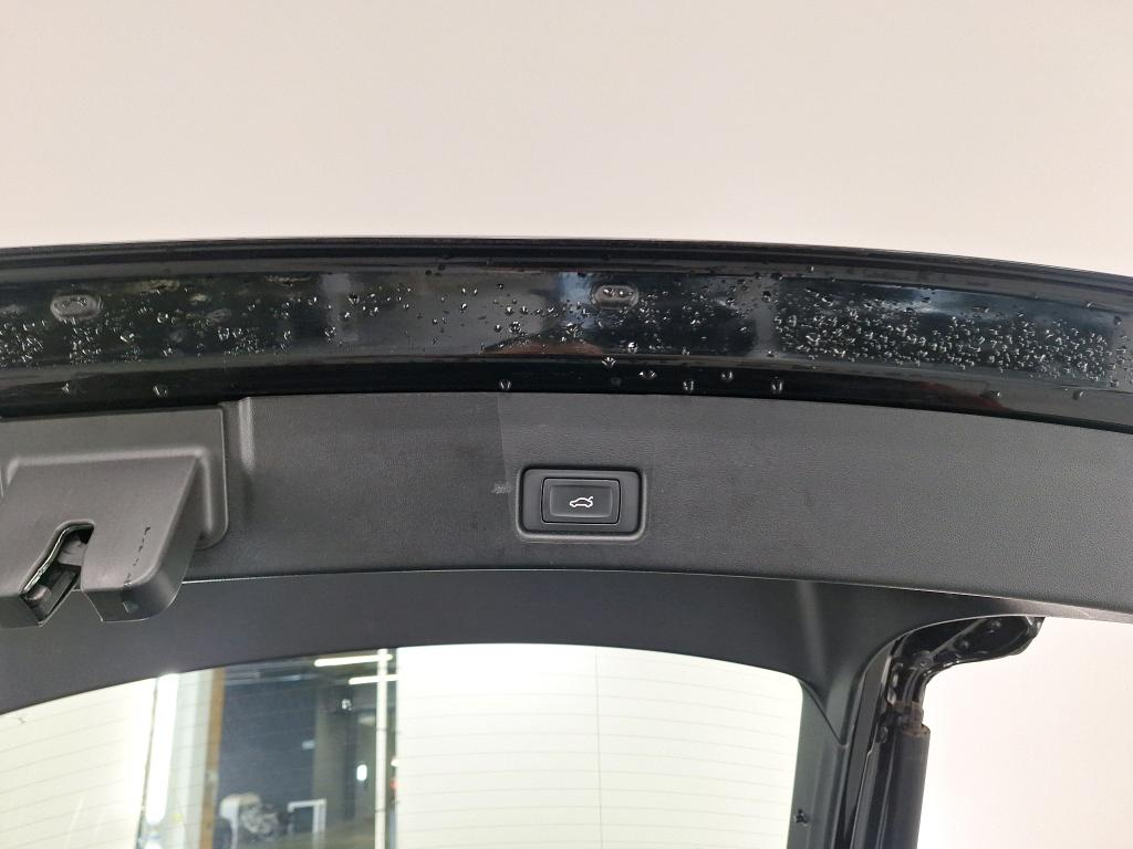 Foto 17 van Audi Q4 Sportback e-tron