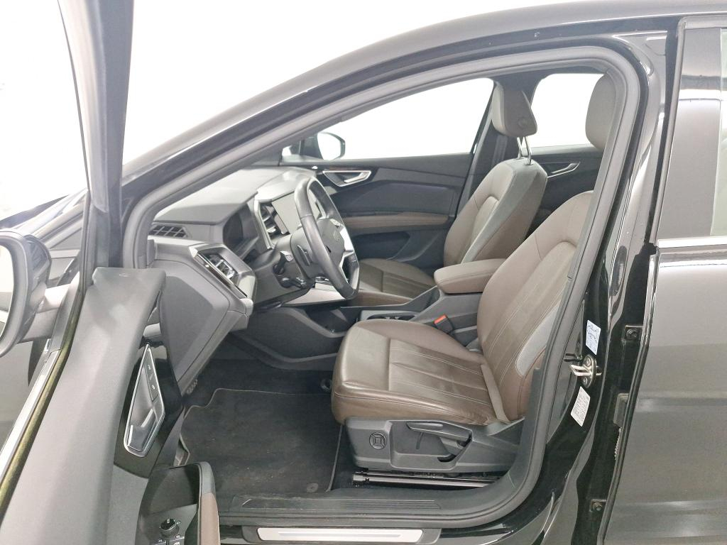 Foto 6 van Audi Q4 Sportback e-tron