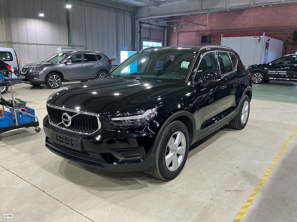 Volvo XC40 1.5 T2 MOMENTUM CORE