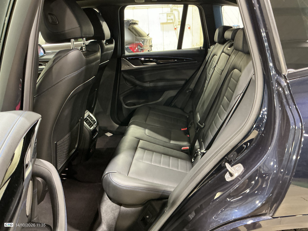Foto 21 van BMW ix3