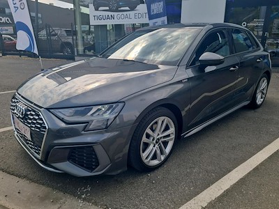 Kúpiť AUDI A3 SPORTBACK na Ayvens Carmarket