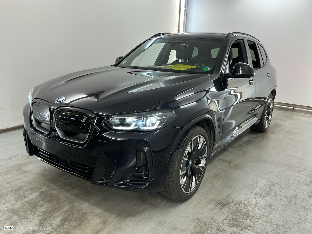 BMW IX3 80KWH AUTO
