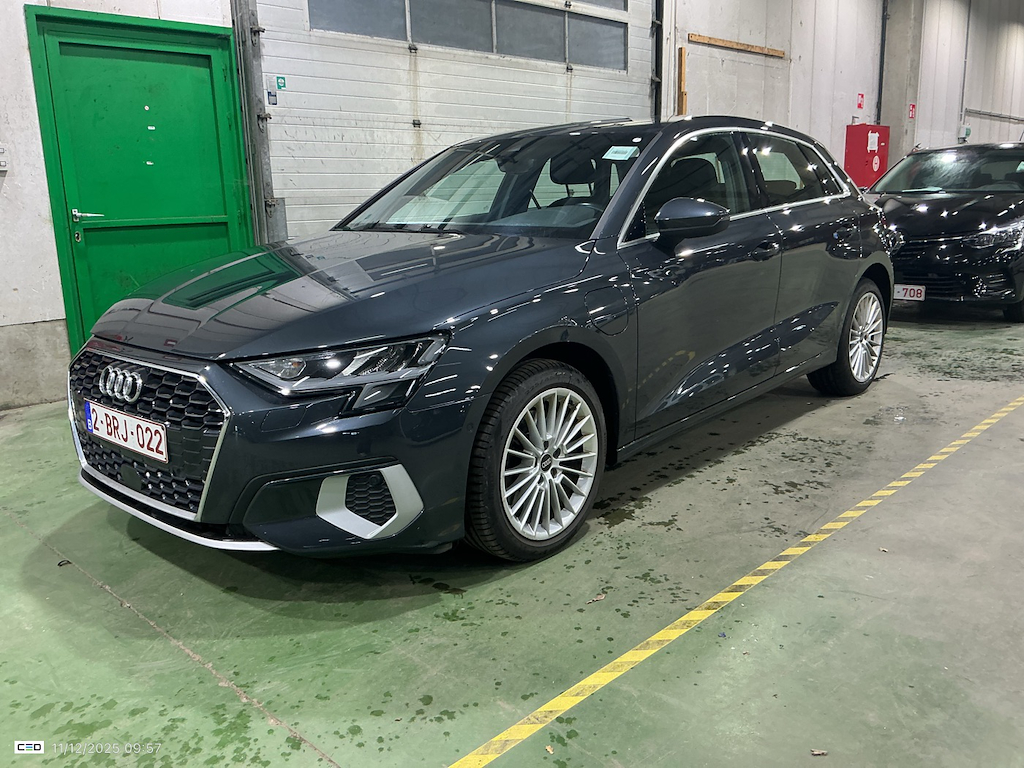 Audi A3 1.4 40 TFSI E S TRON. ADVANCED SPORTBACK