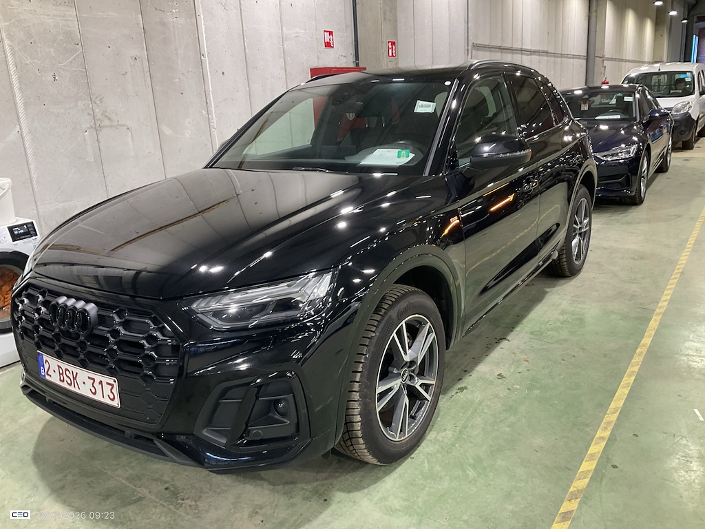 Audi Q5 2.0 40 TDI S TRONIC QUATTRO B. E. S LINE