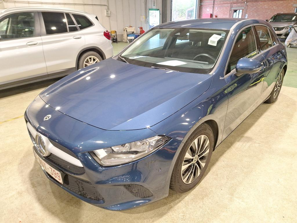 Mercedes-Benz A -CLSS 1.3  180 BUSINESS SOLUTION ESSENTIL