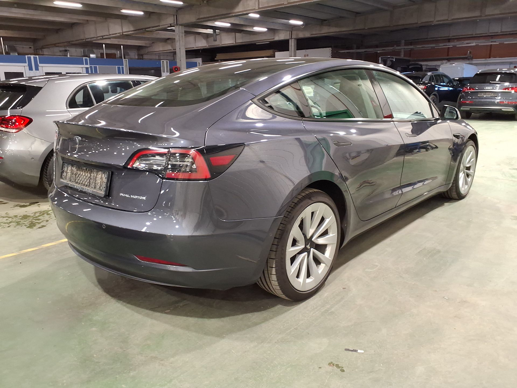 Foto 3 van Tesla Model 3