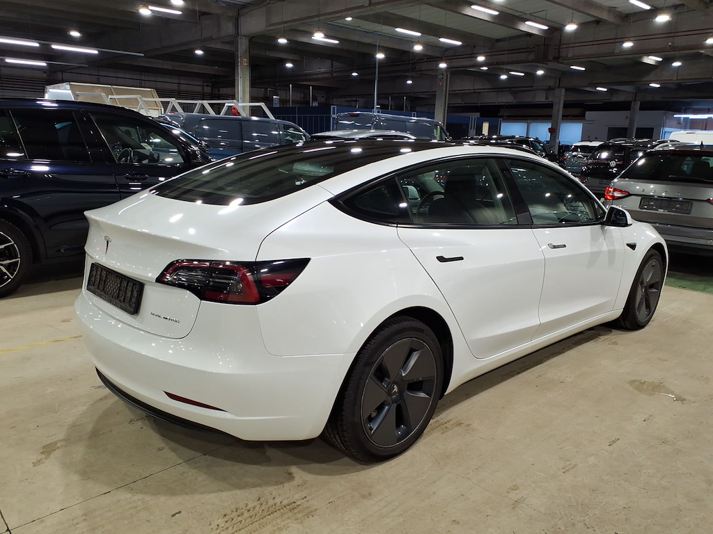 Foto 5 van Tesla Model 3