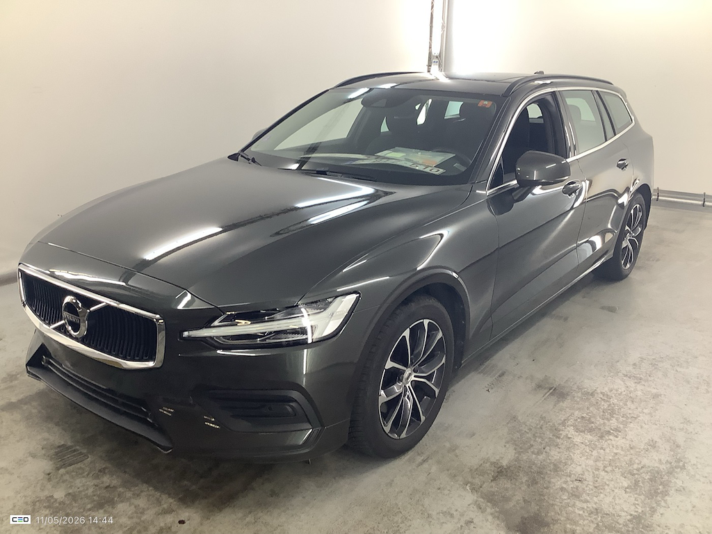 Volvo V60 2.0 B3 MHEV MOMENTUM PRO DCT