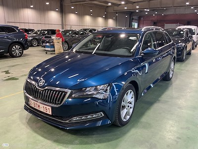Achetez SKODA SUPERB COMBI sur Ayvens Carmarket