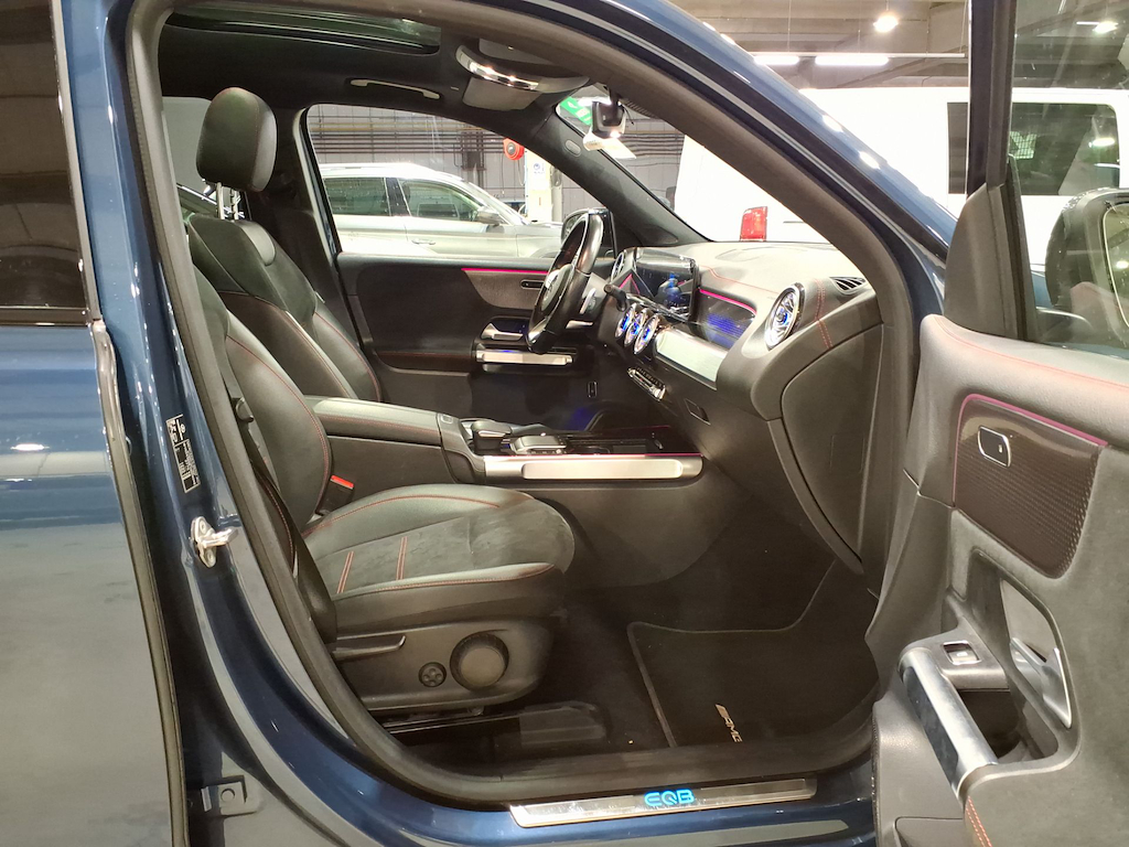Foto 7 van Mercedes EQB