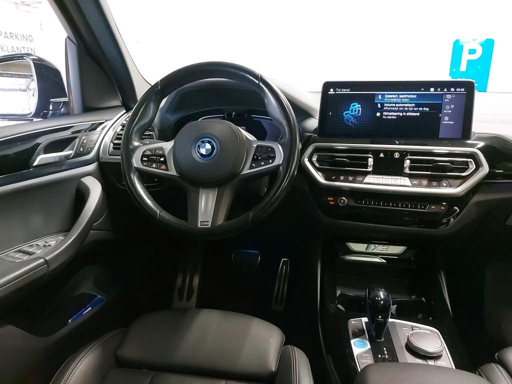 Foto 9 van BMW ix3