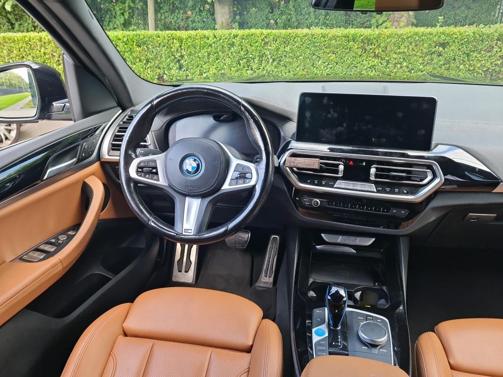 Foto 9 van BMW ix3