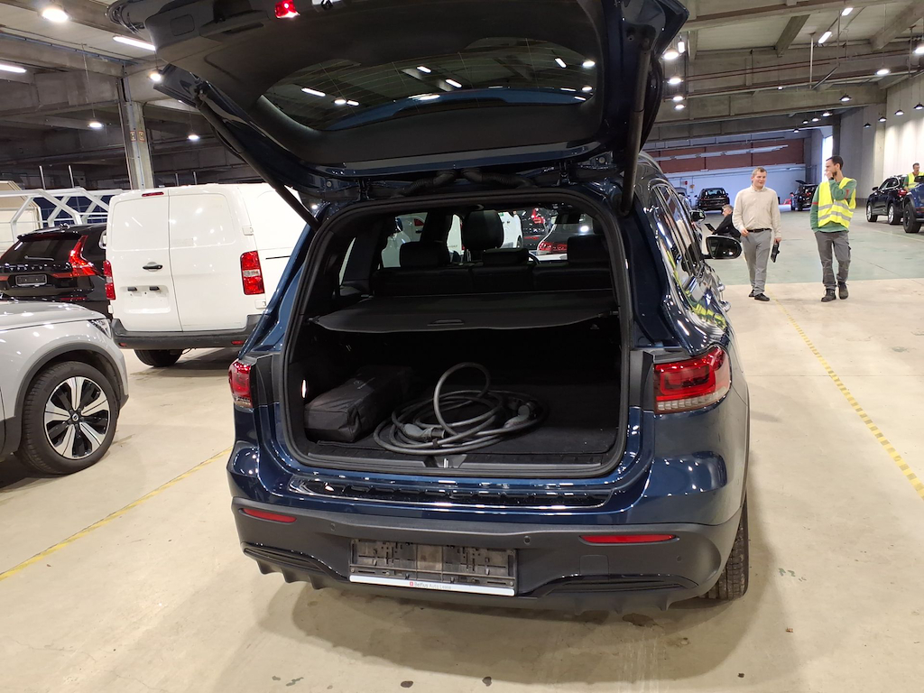 Foto 4 van Mercedes EQB