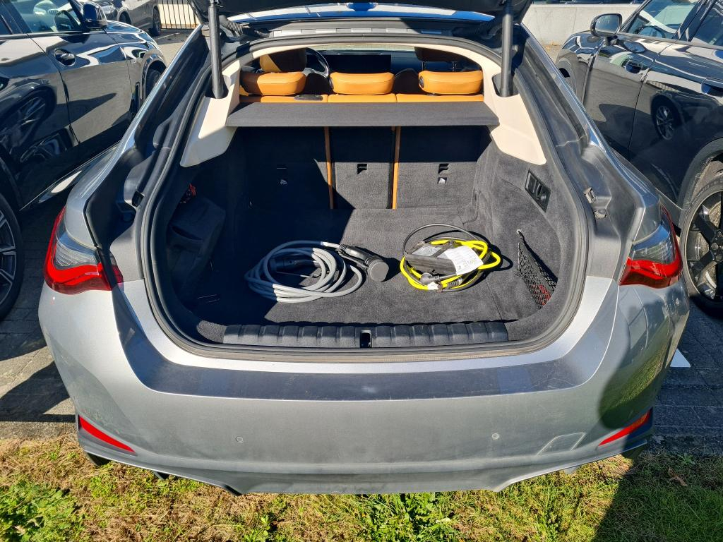 Foto 7 van BMW i4