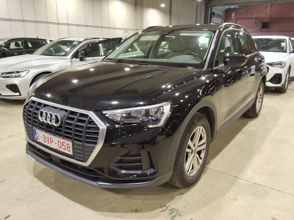 Audi Q3 1.5 35 TFSI S TRONIC BUS. ED. ATTRACTION