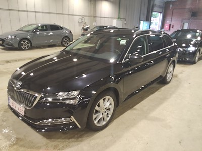 Buy SKODA SUPERB COMBI on Ayvens Carmarket