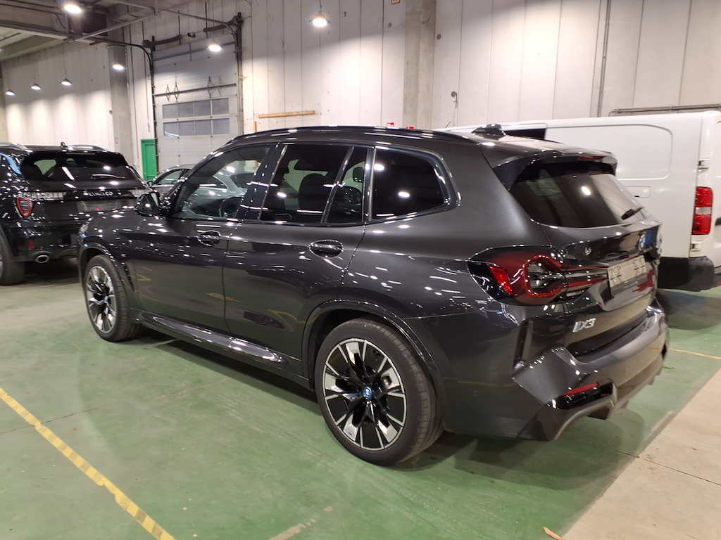Foto 3 van BMW ix3