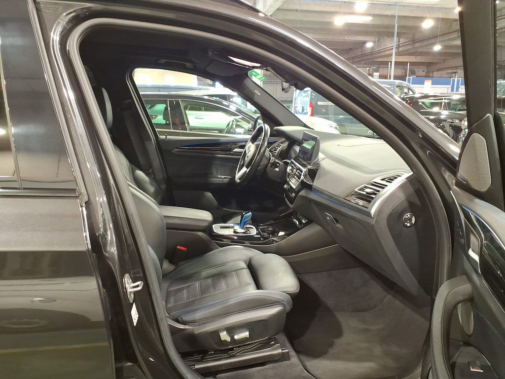 Foto 8 van BMW ix3