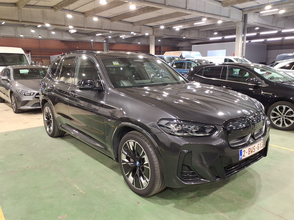 Foto 9 van BMW ix3