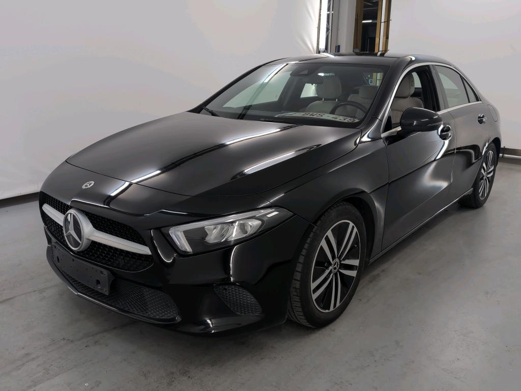 Mercedes-Benz A -CLSS LIMOUSINE 1.3  180