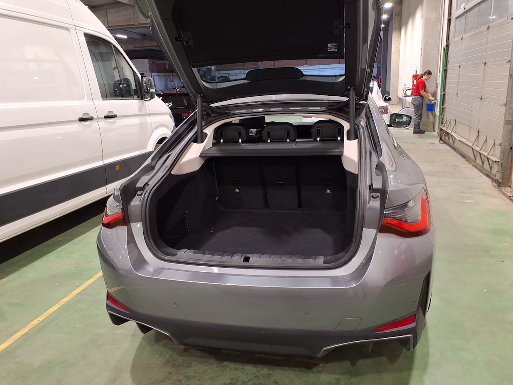 Foto 4 van BMW i4