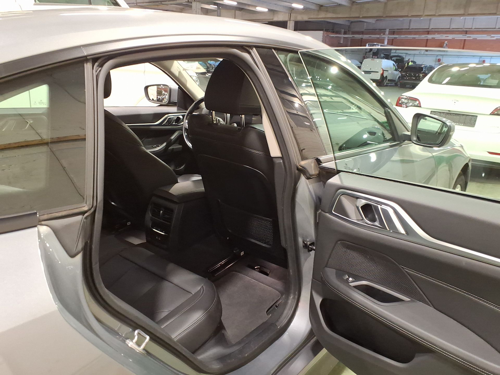 Foto 6 van BMW i4