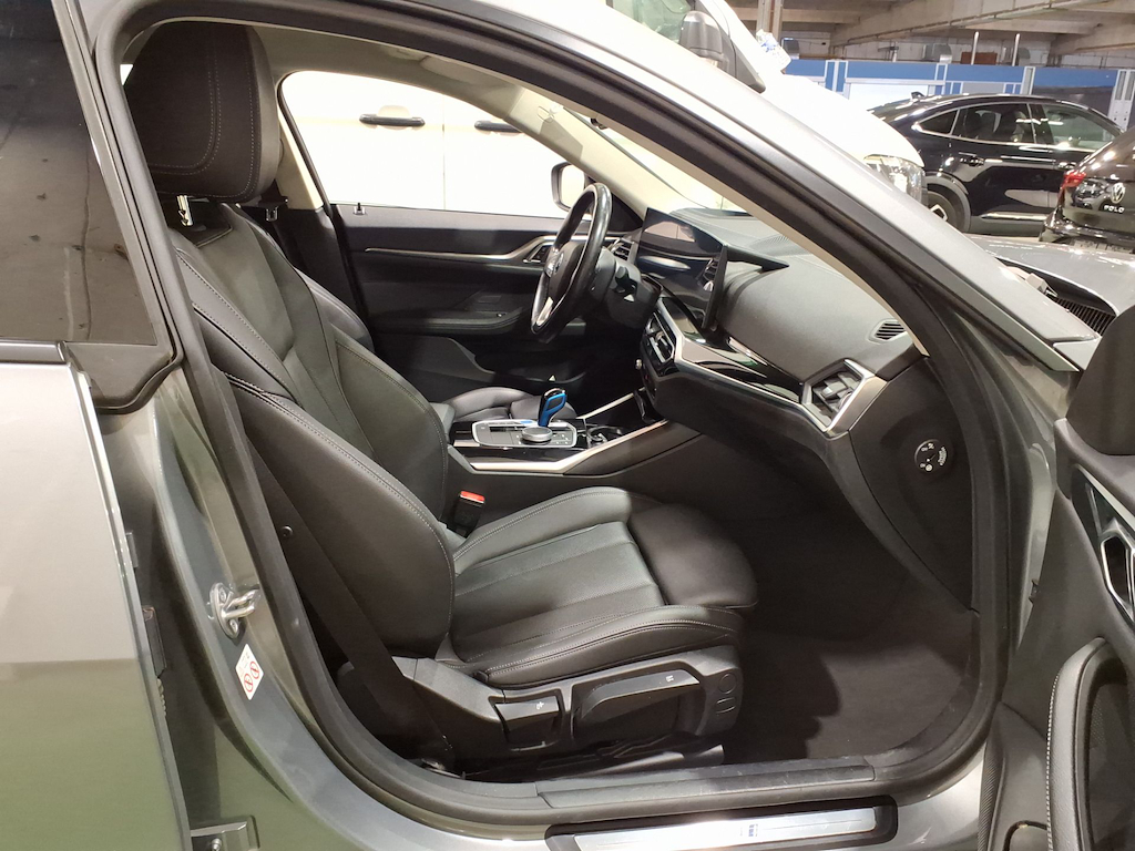 Foto 8 van BMW i4