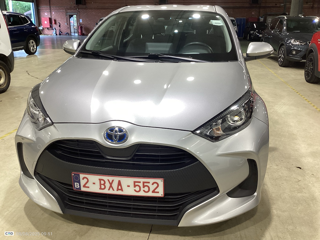 Toyota Yaris 1.5 VVT-I HEV DYNAMIC E-CVT