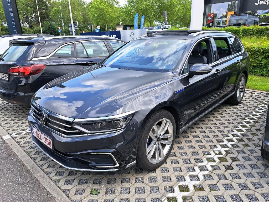 Volkswagen Passat VARIANT GTE - 2020 1.4 TSI PHEV GTE Business DSG
