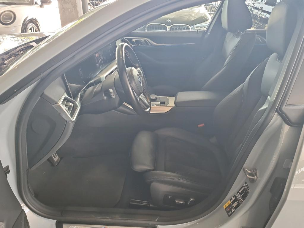 Foto 6 van BMW i4