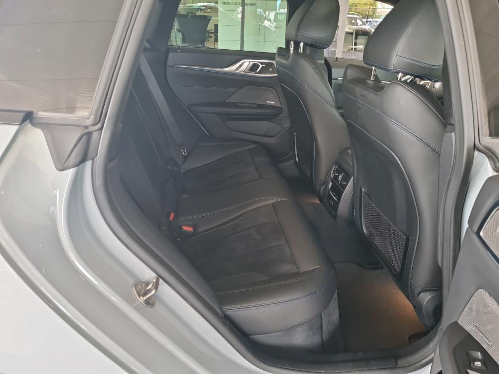 Foto 7 van BMW i4