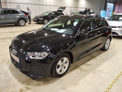 Osta [Merkki] [Malli] osoitteesta Ayvens Carmarket