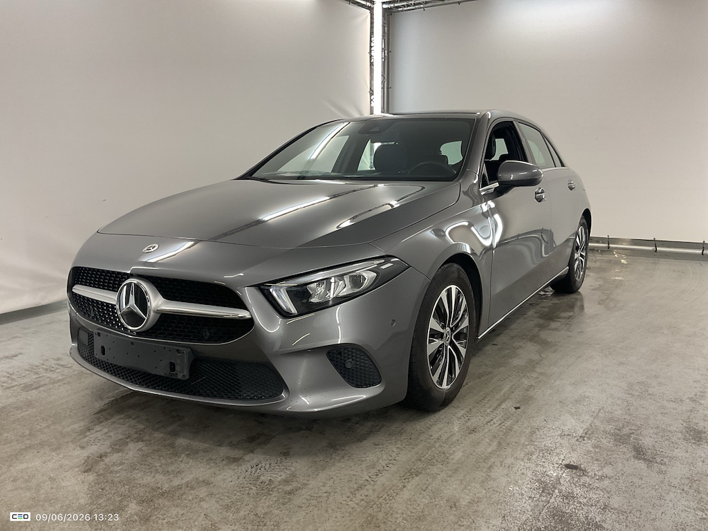 Mercedes-Benz A CLSS  SEDN (V177)  180 Business Solution