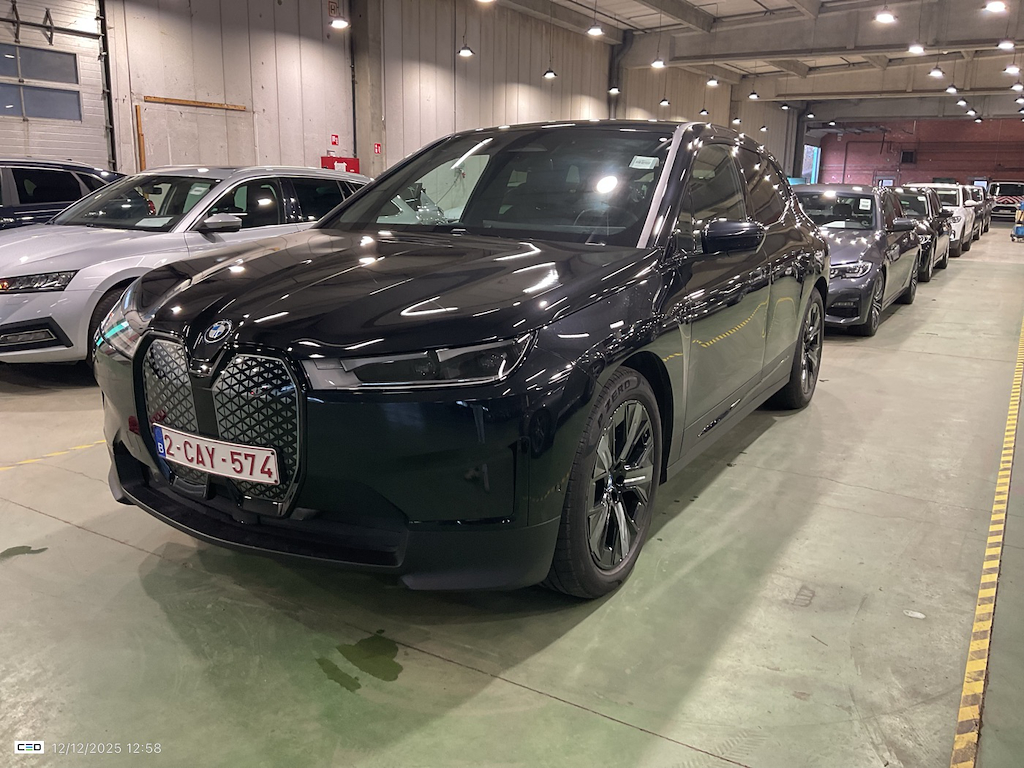 BMW iX BEV 70KWH XDRIVE40