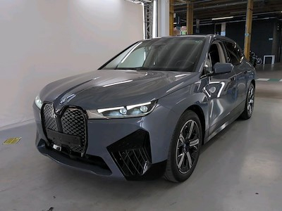 Acquista BMW IX a Ayvens Carmarket