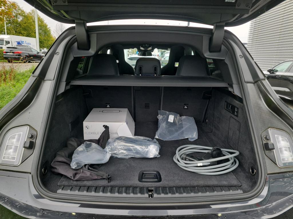 Foto 7 van BMW iX