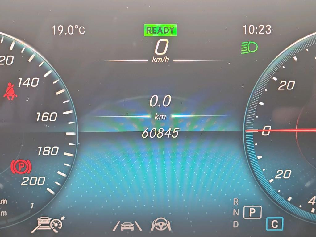 Foto 10 van Mercedes EQC