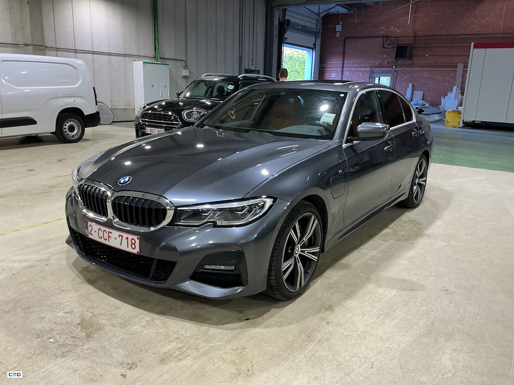 BMW 3 Series 2.0 330E (135KW) BERLINE