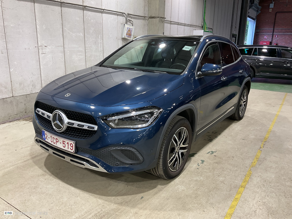 Mercedes-Benz E GLA 1.3 GLA 250  DCT BUSINSS SOLUTION