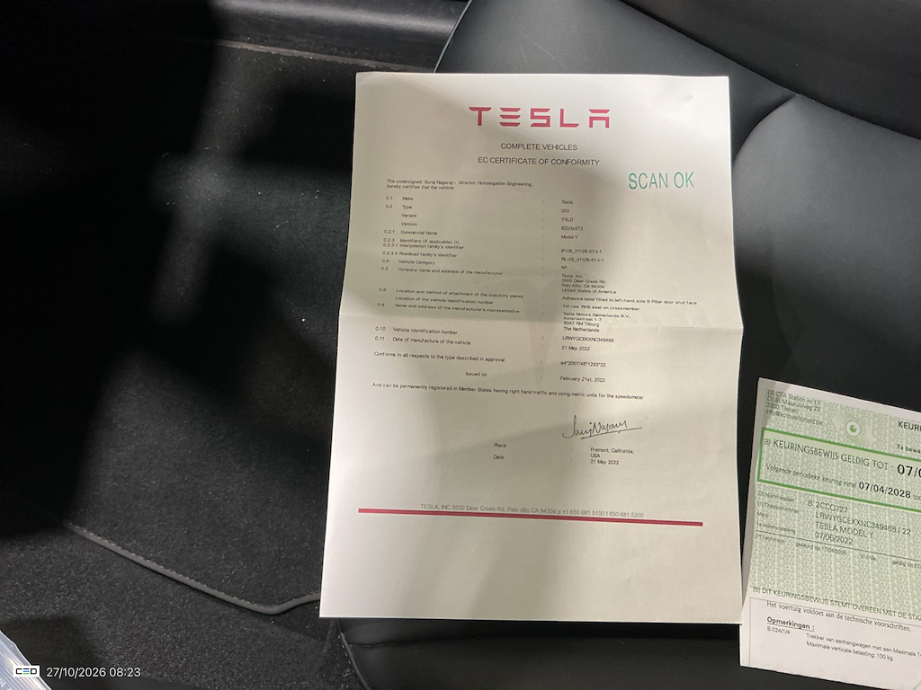 Foto 13 van Tesla Model Y