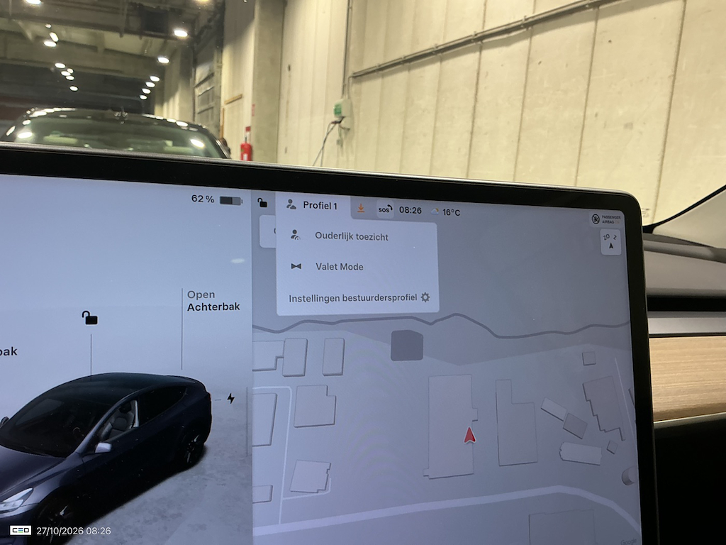 Foto 19 van Tesla Model Y
