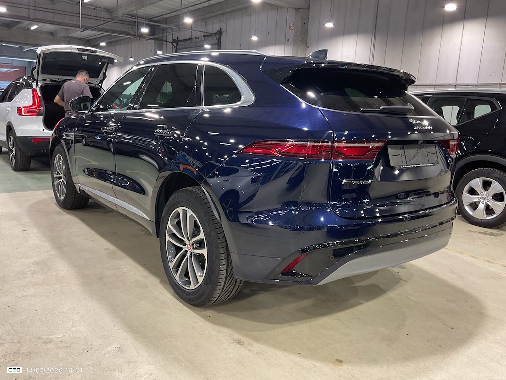 Jaguar F-Pace 2.0 D200 AWD AUTO S