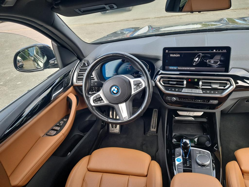 Foto 9 van BMW ix3