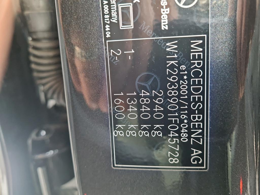 Foto 11 van Mercedes EQC