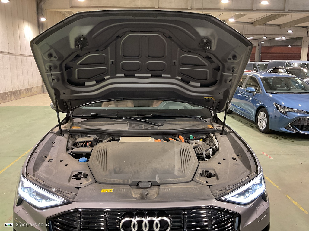 Foto 7 van Audi e-tron
