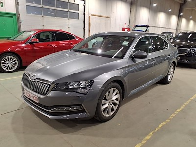 Buy SKODA Superb on Ayvens Carmarket
