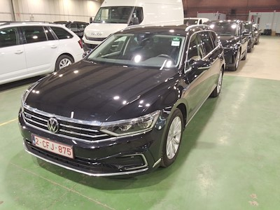 Kúpiť VOLKSWAGEN PASSAT VARIANT na Ayvens Carmarket