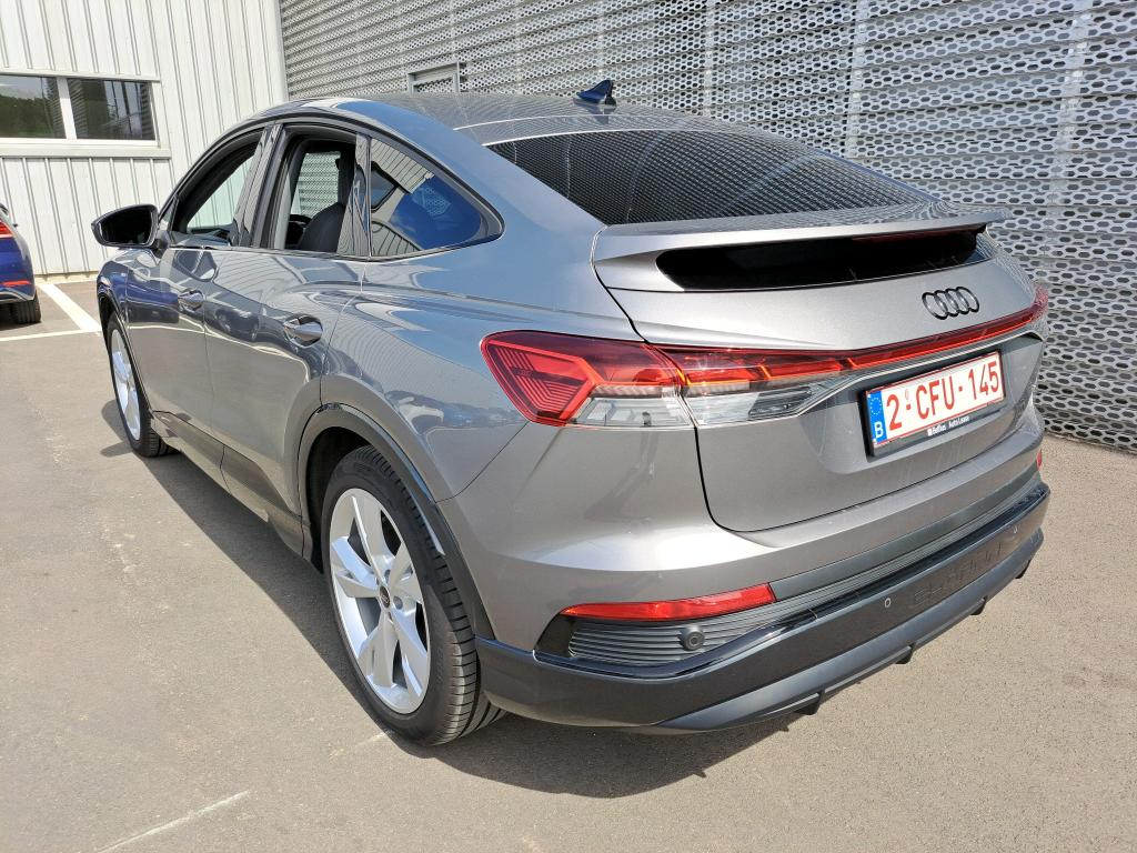 Foto 4 van Audi Q4 Sportback e-tron