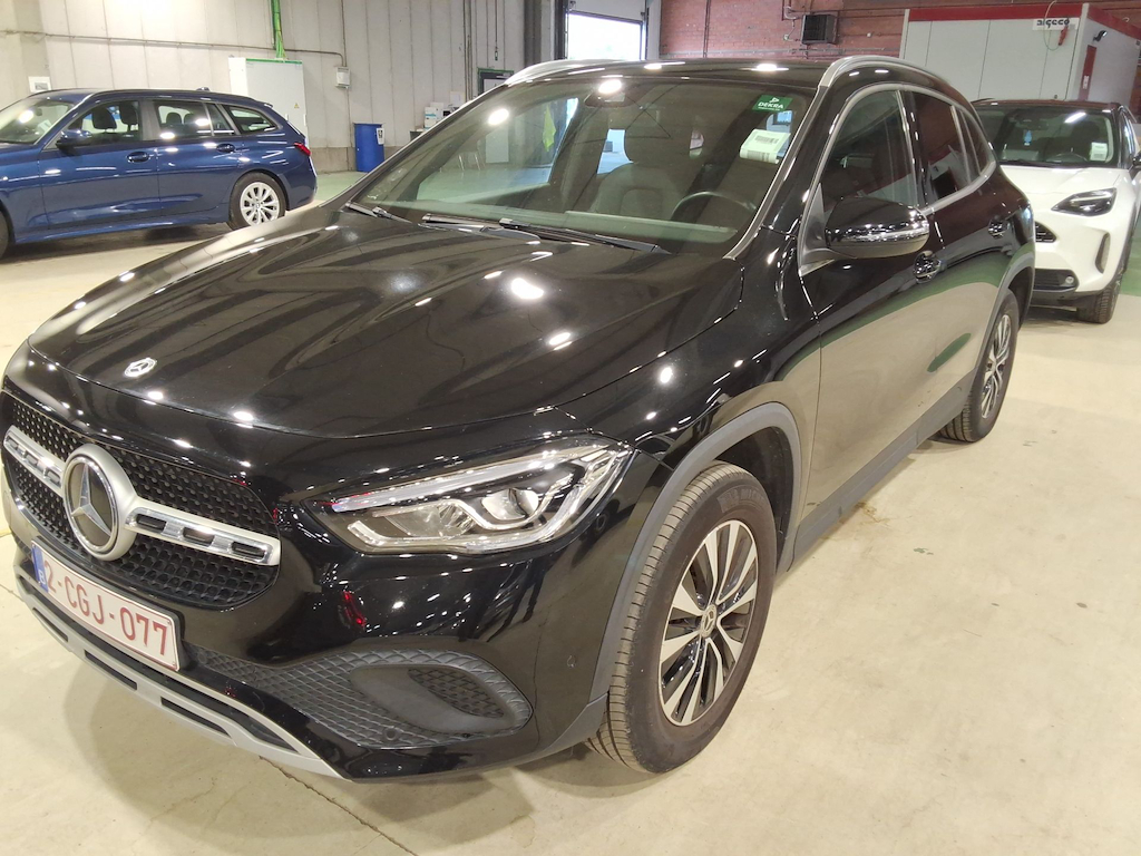 Mercedes-Benz E GLA 1.3 GLA 250  DCT BUSINSS SOLUTION