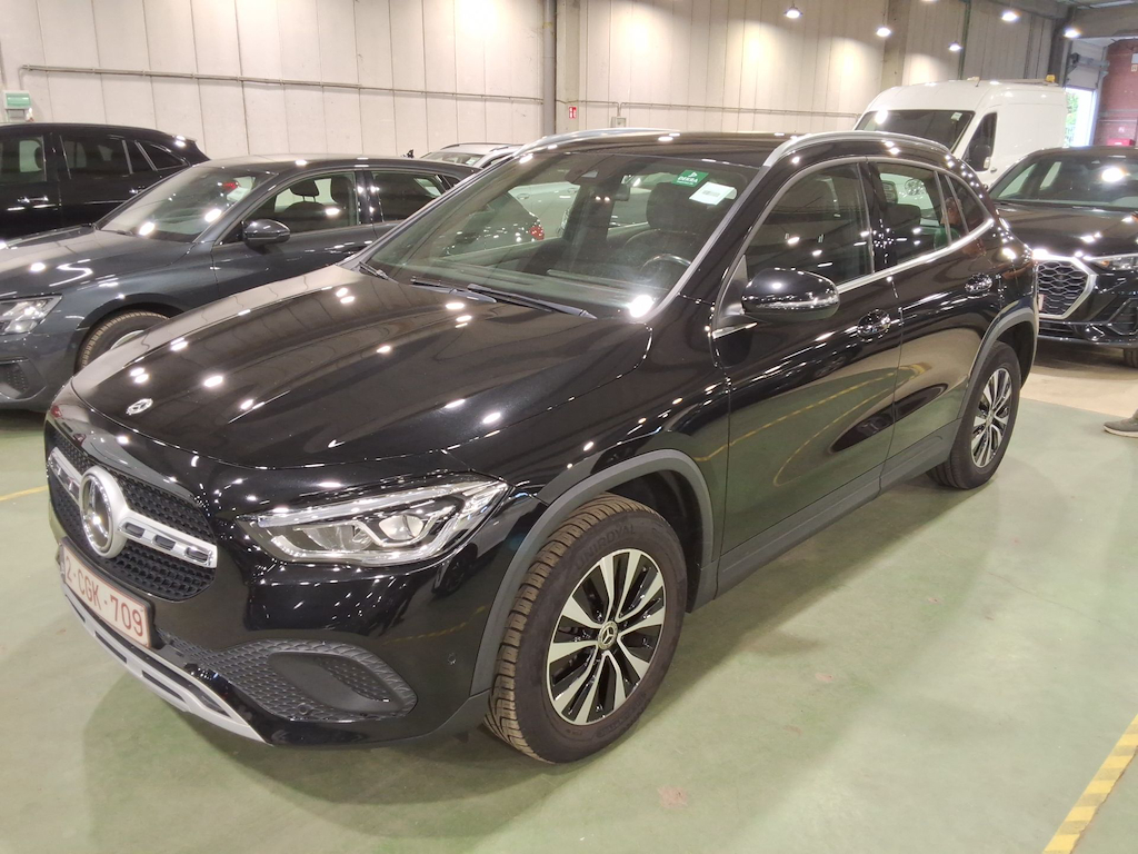 Mercedes-Benz E GLA 1.3 GLA 250  DCT BUSINSS SOLUTION